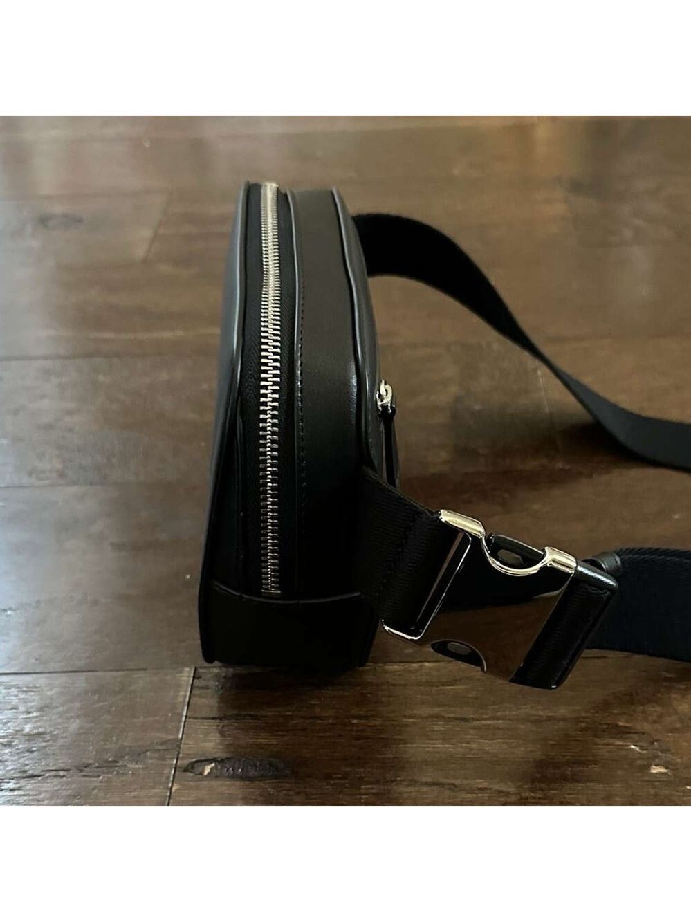 Lululemon-Everywhere belt bag- Black Cactus leather-1L-NWT - Picture 13 of 14